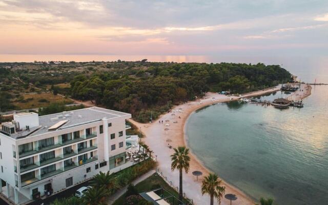 Hotel Kaneo