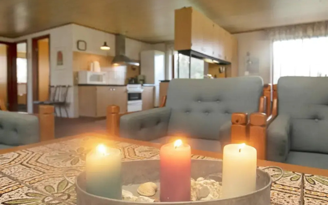6 Person Holiday Home in Veslos-by Traum