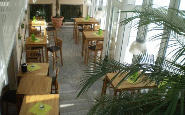 Lindemann Hotel