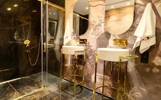 Amazing House with Private Pool in Antalya