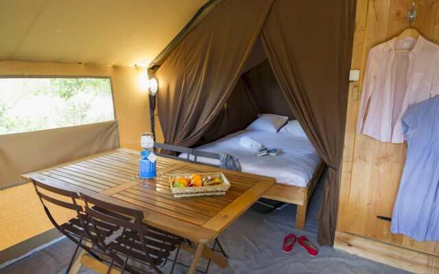 Village Huttopia Senonches