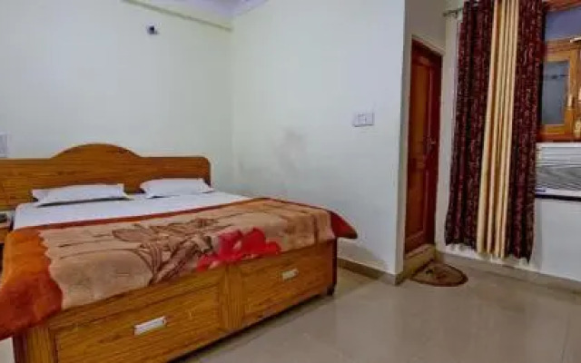 Aditya Hotel Orchha