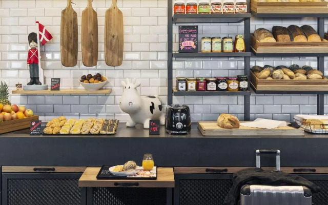 Moxy Copenhagen Sydhavnen