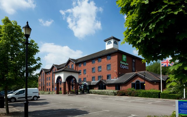 Holiday Inn Express Stafford, an IHG Hotel