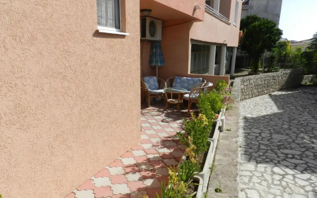 Apartments Baja