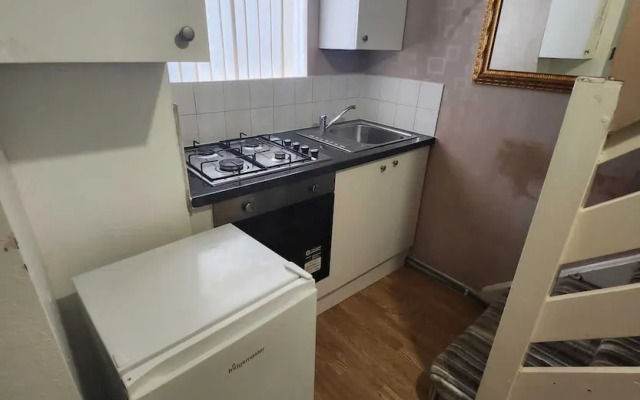 Home in Medway 3bedroom Free Sports Free Parking