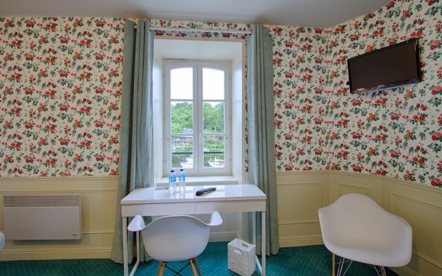 Hotel Restaurant De Charme Les Mimosas