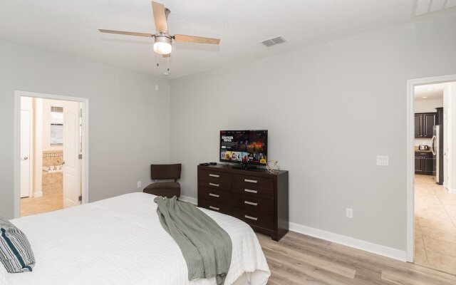 Mansion on Mrytlewood