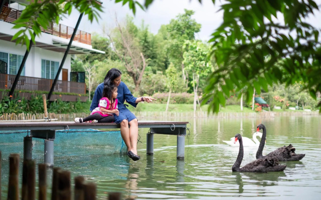 Swankiri Executive Farm Resort