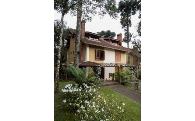 Locar-in Gramado Tríplex Laje de Pedra