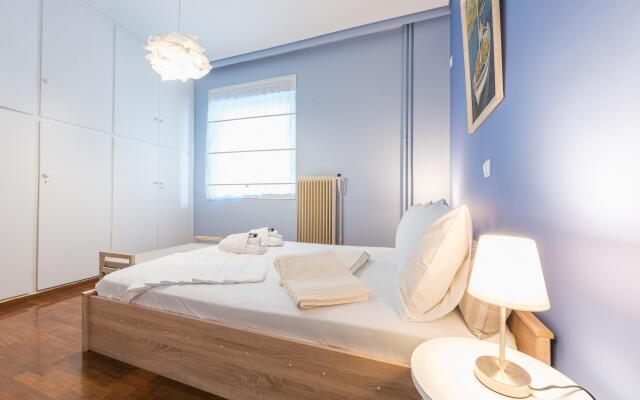 Stylish Apartment with Balcony  by Cloudkeys