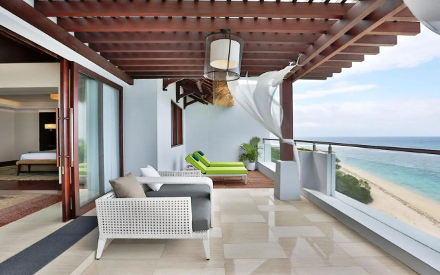 Samabe Bali Suites & Villas
