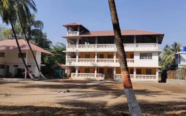 70% Beach Resort