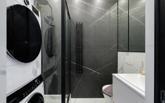 Happy House (Хэппи Хаус) на набережная Нагатинская 10 А, В