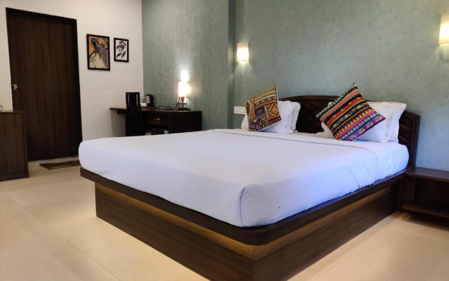 Hiranya Resorts
