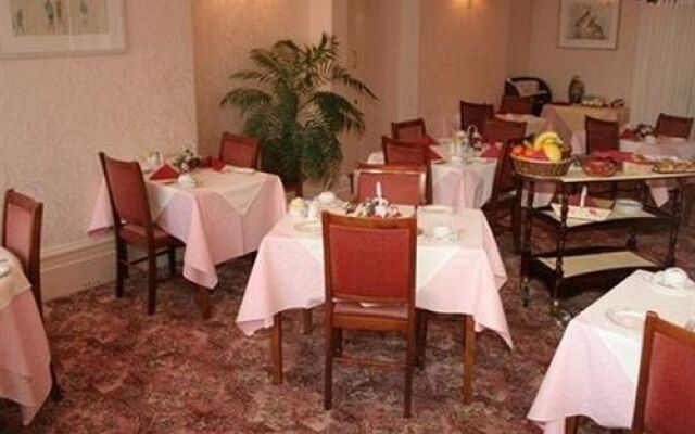 Chudleigh Hotel