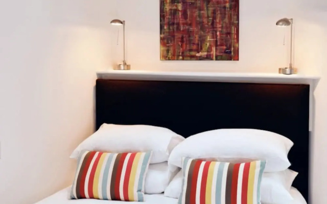 Your Space Apartments - Cambridge Place
