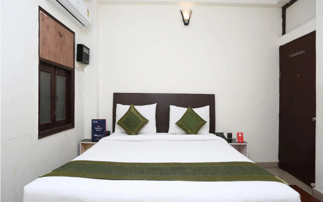 OYO Flagship 117 Hotel Prakash Palace