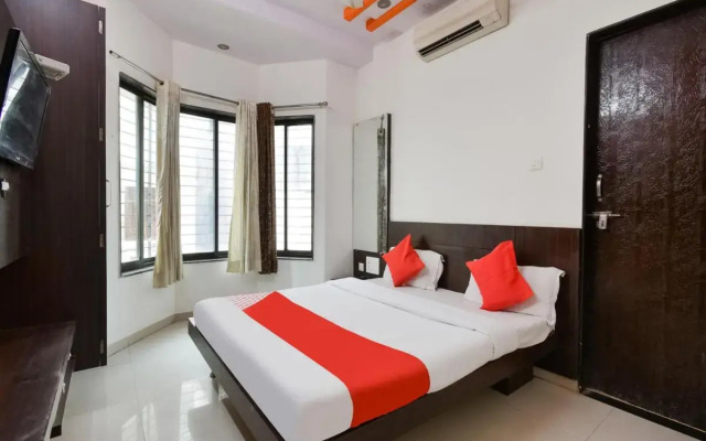 Oyo Flagship 76407 Hotel Sai Suman Palace