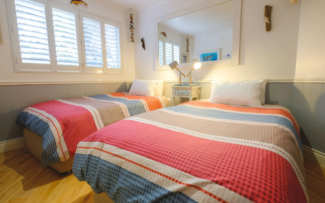 Sanctuary Lake Apartments