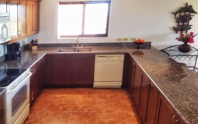 Granada Supreme Grand Royalty Suite 121