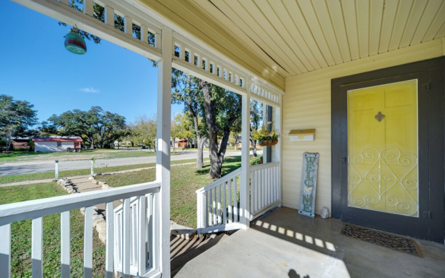 Pet-friendly Brady Vacation Home Near Wineries!