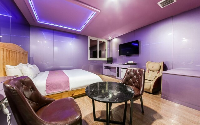 Yeosu San Self Check-in Hotel