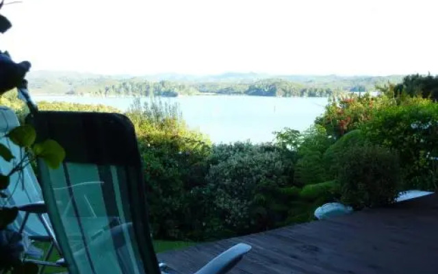 Waikare Cove