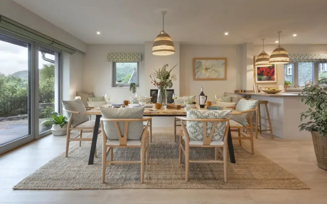 Barakat Lakes Escape