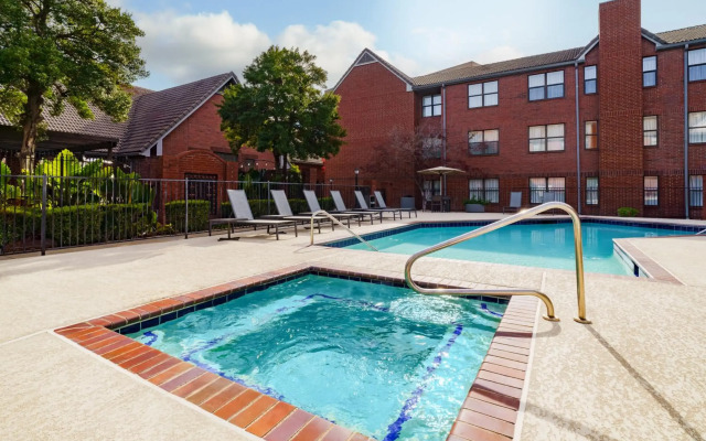 Residence Inn by Marriott Addison