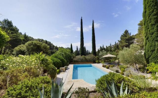Maison Les Baux-de-Provence, 6 pièces, 8 personnes - FR-1-599-63