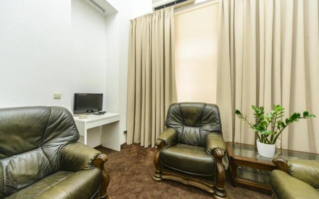 Basseynaya Apart Hotel