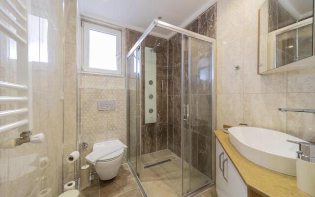 Full Furnished Spacious Flat In Antalya