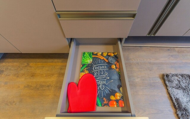 Easy Life Campos Salles by Xtay