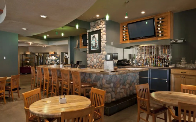 Quaaout Lodge & Spa At Talking Rock Golf Resort