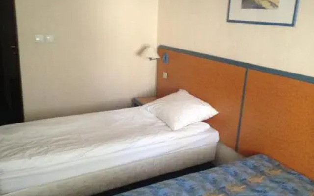 Tenis House