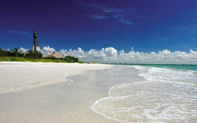 Sanibel Siesta on the Beach Unit 106 2 Bedrooms 2 Bathrooms Condo