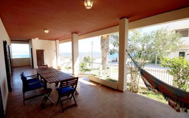 Apartment on the beach Dona Ana by amcf
