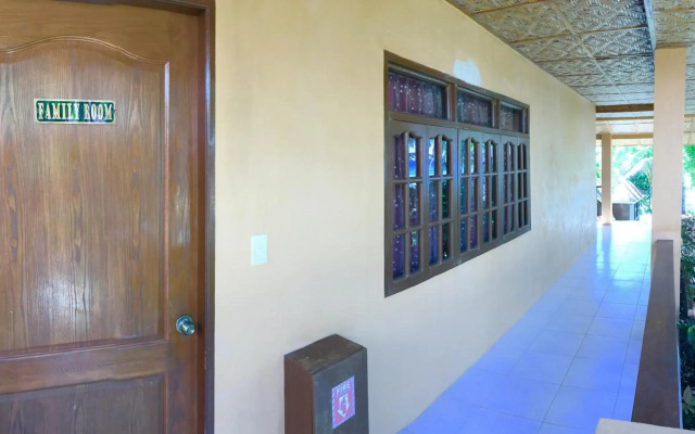 Anda White Beach Resort