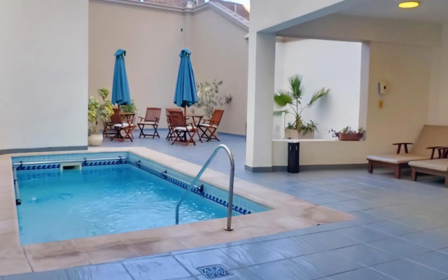 Condor Suites