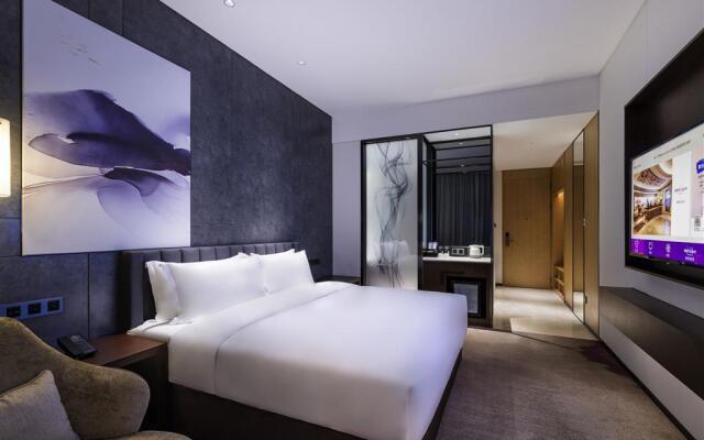 Mercure Shenzhen Pinghu