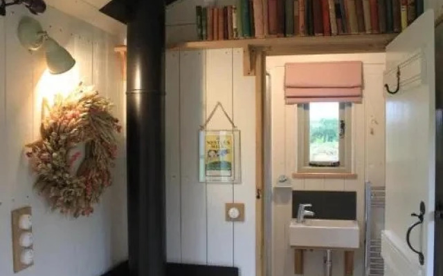 The Parlour At Greenacres