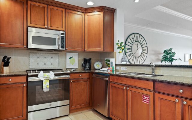 Rvh_332r Poolside 3 Bedroom Apts