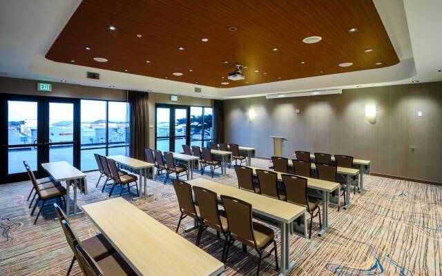 SpringHill Suites by Marriott The Dunes On Monterey Bay