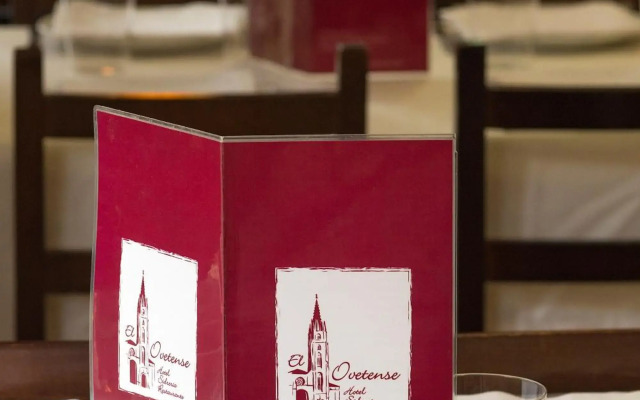 Hotel Ovetense