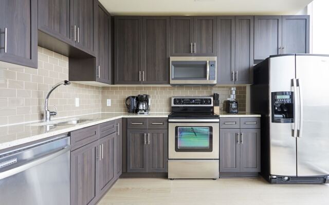 Desirable Midtown Suites by Sonder