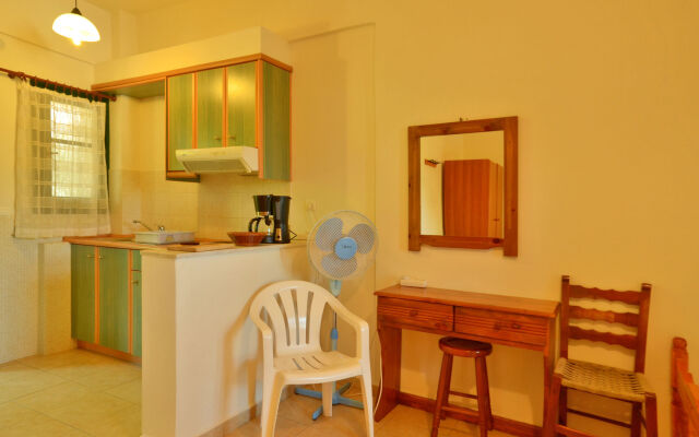 Lemonia Accommodations