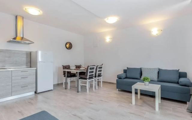 Villa in Dramalj With Swimming Pool
