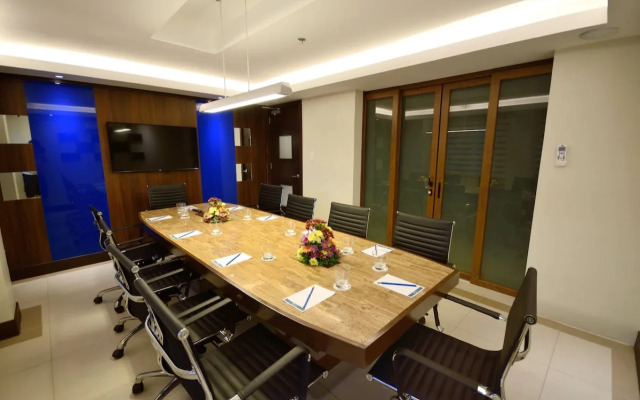 Henann Resort Alona Beach