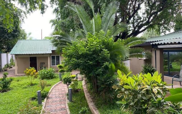 Zambezi Ultima Inn